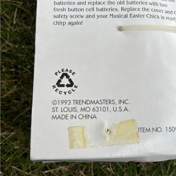 Vintage TrendMasters Musical Easter Chick from 1993 - Picture 4 of 4